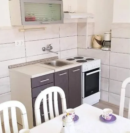 Cagalj Apartamento *